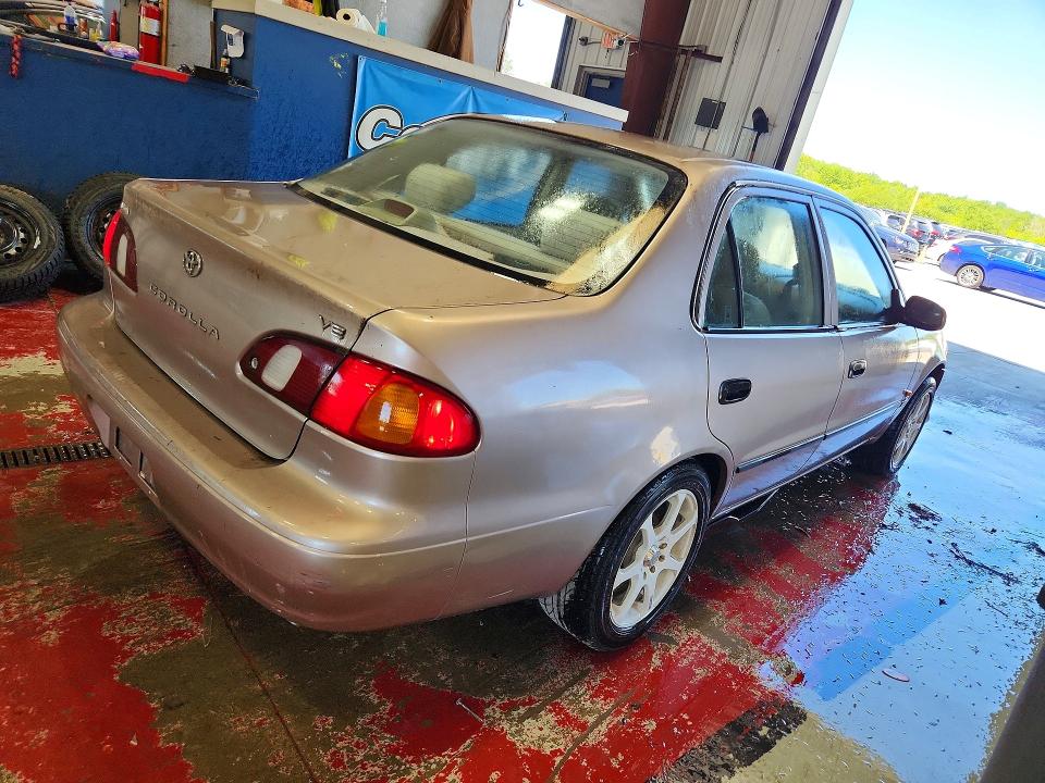 55990886 :رقم المزاد ، 1NXBR12E7WZ089821 vin ، 1998 Toyota Corolla مزاد بيع