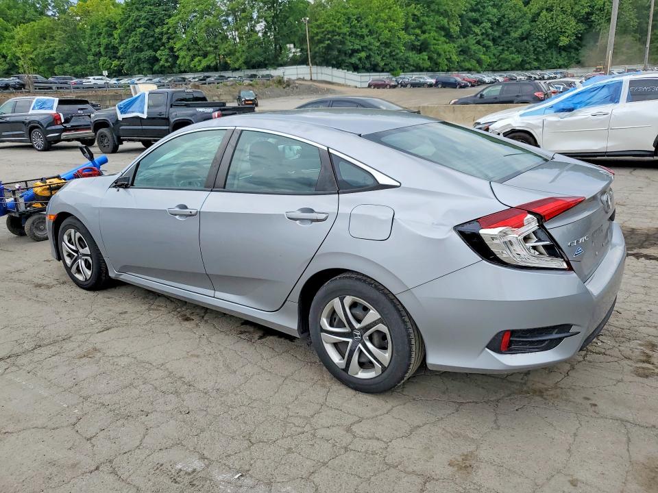 Продаж на аукціоні авто 2018 Honda Civic, vin: 2HGFC2F58JH551095, номер лоту: 57971586