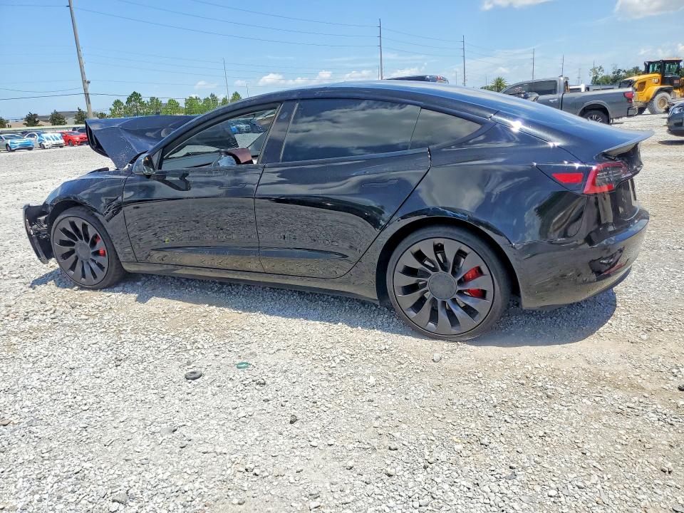 57777866 :رقم المزاد ، 5YJ3E1EC5NF123535 vin ، 2022 Tesla Model 3 مزاد بيع