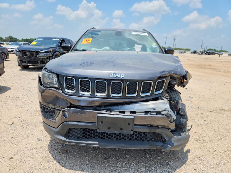 2018 Jeep Compass მანქანა იყიდება აუქციონზე, vin: 3C4NJCAB1JT102612, აუქციონის ნომერი: 55839206