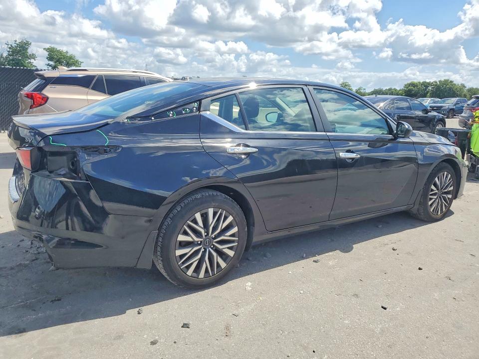 Продаж на аукціоні авто 2023 Nissan Altima, vin: 1N4BL4DV2PN423422, номер лоту: 55572086