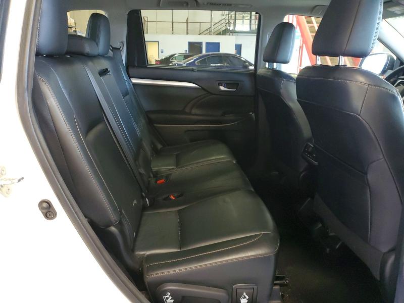 Продаж на аукціоні авто 2015 Toyota Highlander, vin: 5TDJKRFH7FS199957, номер лоту: 55537586