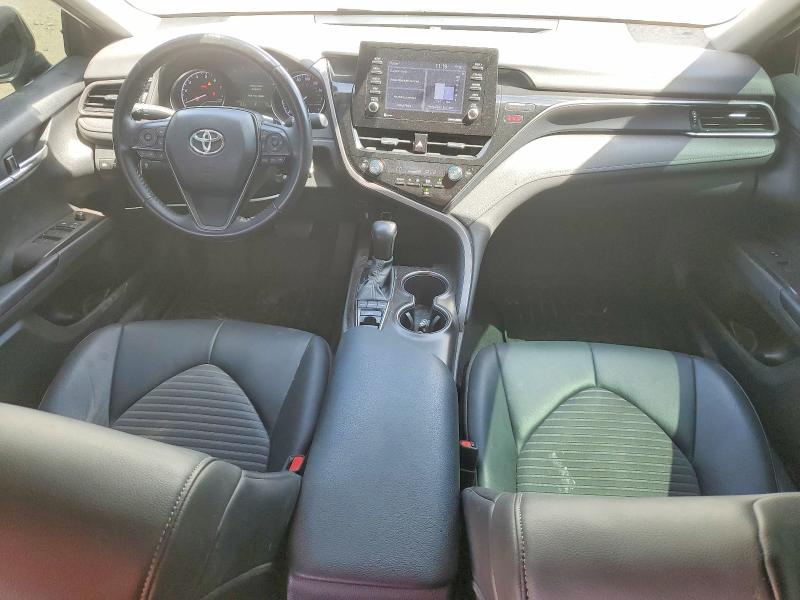 2022 Toyota Camry მანქანა იყიდება აუქციონზე, vin: 4T1G11BK3NU069972, აუქციონის ნომერი: 55755086