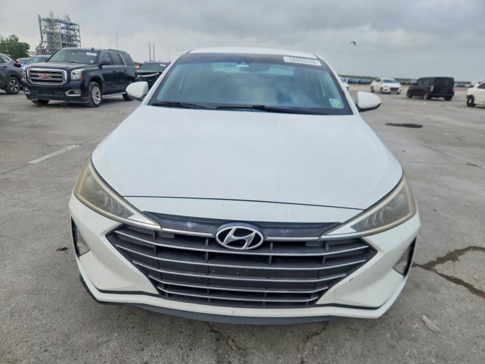 58069266 :رقم المزاد ، 5NPD84LF1KH419496 vin ، 2019 Hyundai Elantra مزاد بيع