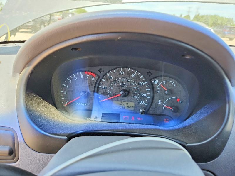55887966 :رقم المزاد ، KMHCG45C04U572411 vin ، 2004 Hyundai Accent مزاد بيع