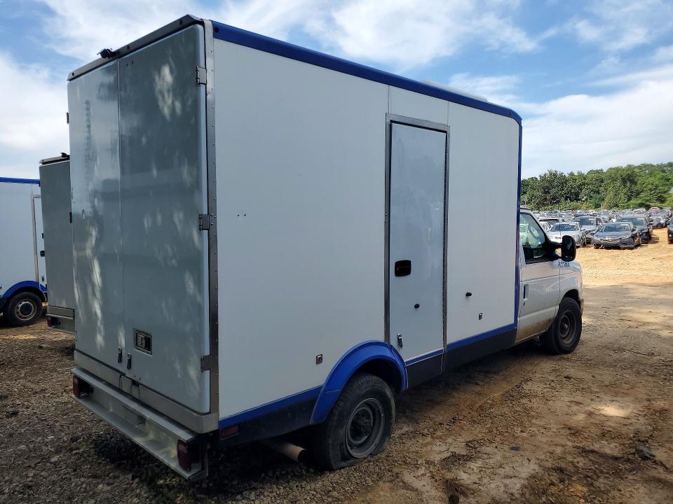 55637676 :رقم المزاد ، 1FDWE3FN3RDD00682 vin ، 2024 Ford E350 مزاد بيع
