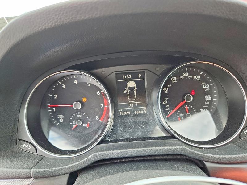 54399496 :رقم المزاد ، 1VWDT7A31HC020307 vin ، 2017 Volkswagen Passat مزاد بيع