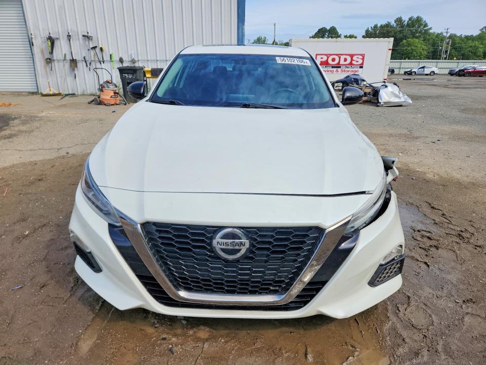 56102106 :رقم المزاد ، 1N4BL4CV4KC256762 vin ، 2019 Nissan Altima مزاد بيع
