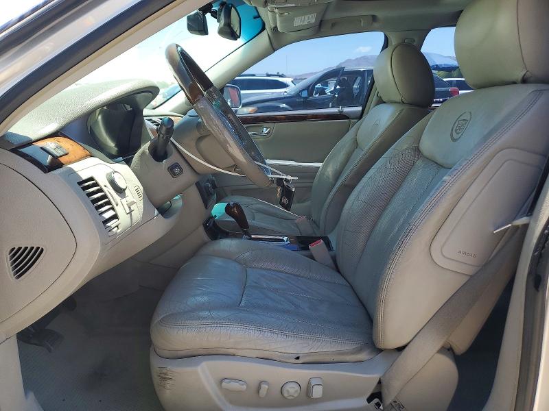 58649606 :رقم المزاد ، 1G6KH5E65BU116272 vin ، 2011 Cadillac Dts مزاد بيع