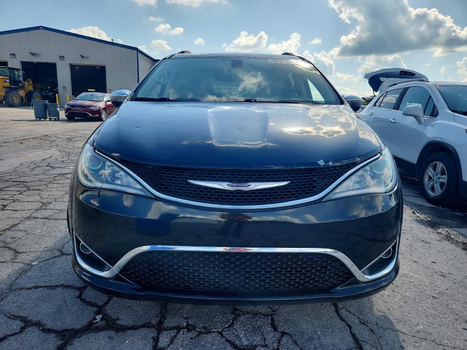 Продаж на аукціоні авто 2018 Chrysler Pacifica, vin: 2C4RC1GG9JR320576, номер лоту: 55519206