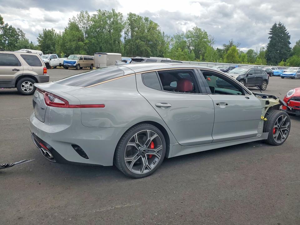 2020 Kia Stinger მანქანა იყიდება აუქციონზე, vin: KNAE55LC2L6080359, აუქციონის ნომერი: 58896406