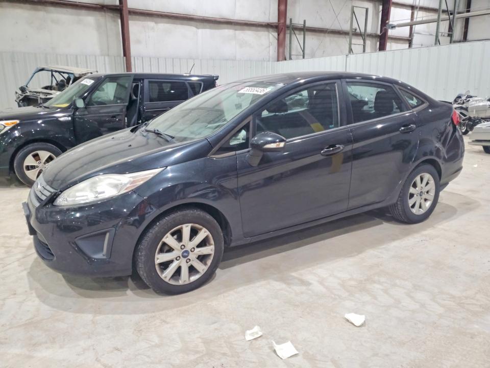 58553436 :رقم المزاد ، 3FADP4BJ2DM167186 vin ، 2013 Ford Fiesta مزاد بيع