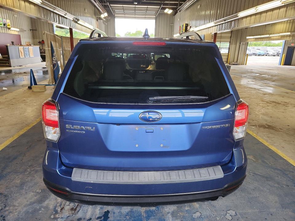 Aukcja sprzedaży 2018 Subaru Forester, vin: JF2SJAJC2JH423977, numer aukcji: 57636306