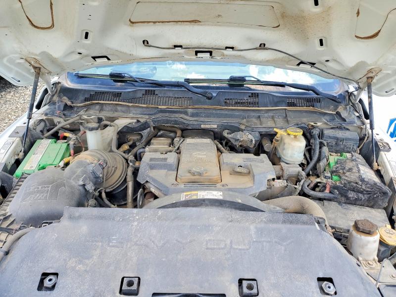 56940096 :رقم المزاد ، 3C7WRNBL6JG182243 vin ، 2018 Ram 5500 مزاد بيع