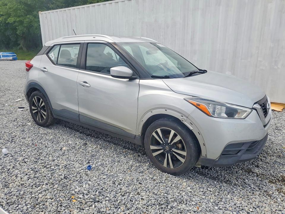 56353056 :رقم المزاد ، 3N1CP5CV9LL508796 vin ، 2020 Nissan Kicks مزاد بيع