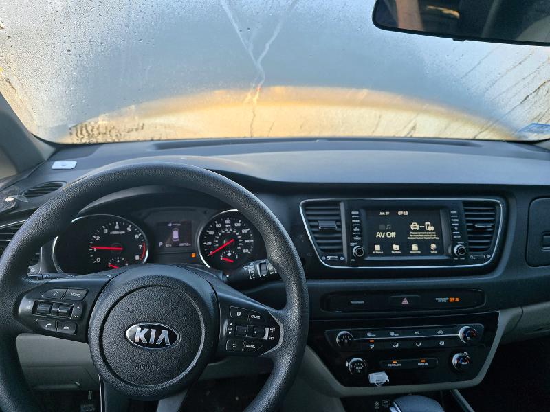 2019 Kia Sedona მანქანა იყიდება აუქციონზე, vin: KNDMB5C19K6567109, აუქციონის ნომერი: 59716346