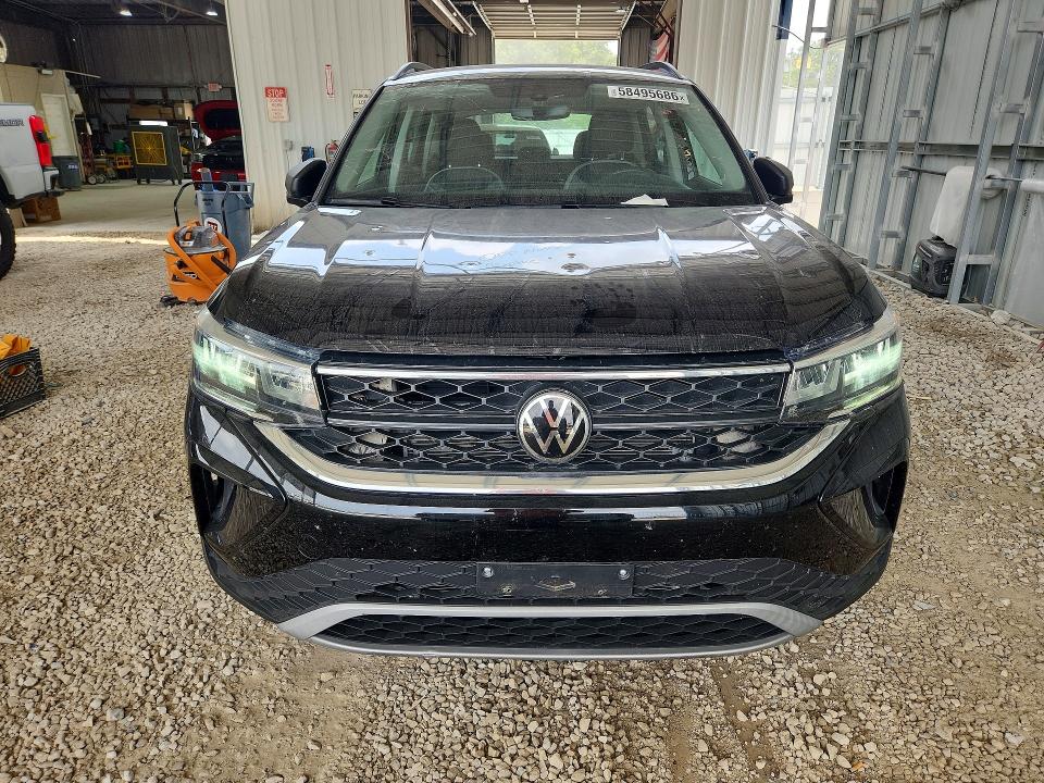 58495686 :رقم المزاد ، 3VVCX7B26PM377800 vin ، 2023 Volkswagen Taos مزاد بيع