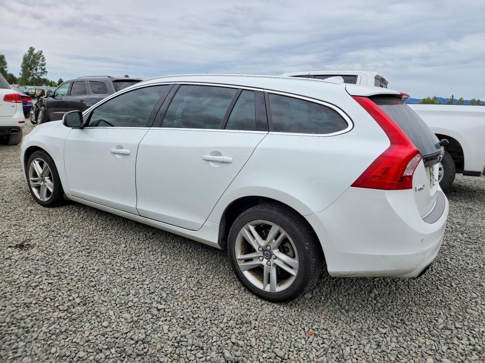 58130366 :رقم المزاد ، YV140MEK7F1258712 vin ، 2015 Volvo V60 مزاد بيع