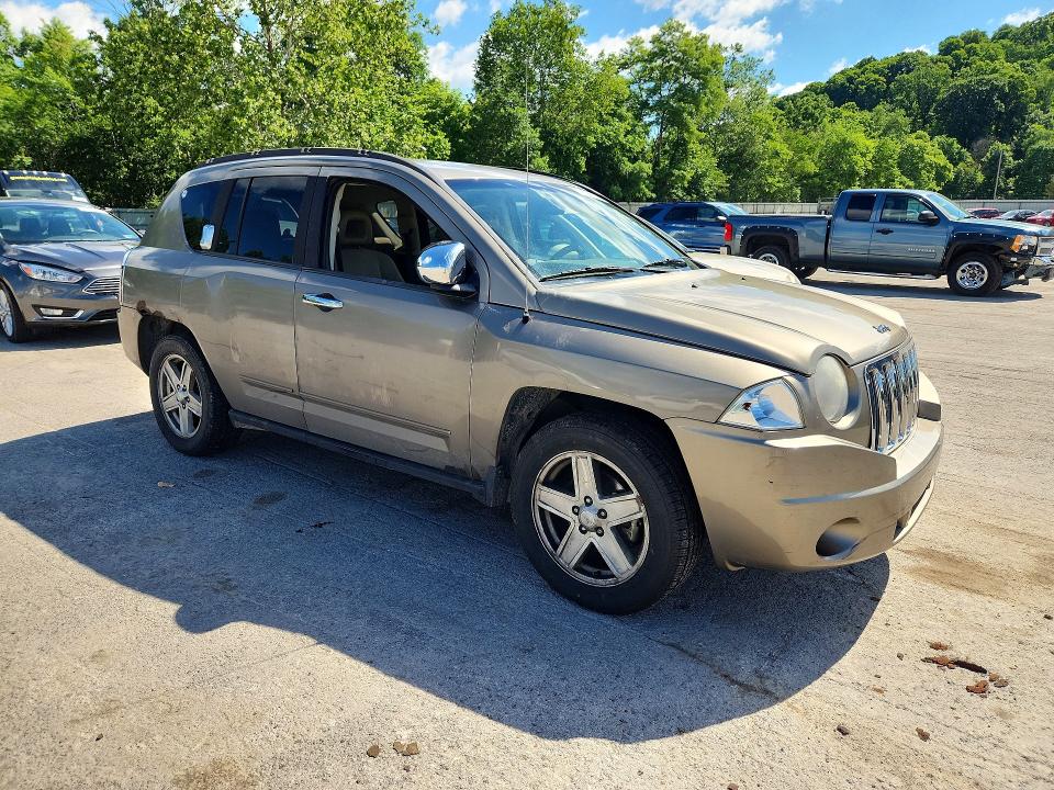 2008 Jeep Compass მანქანა იყიდება აუქციონზე, vin: 1J8FF47W68D713640, აუქციონის ნომერი: 57858726