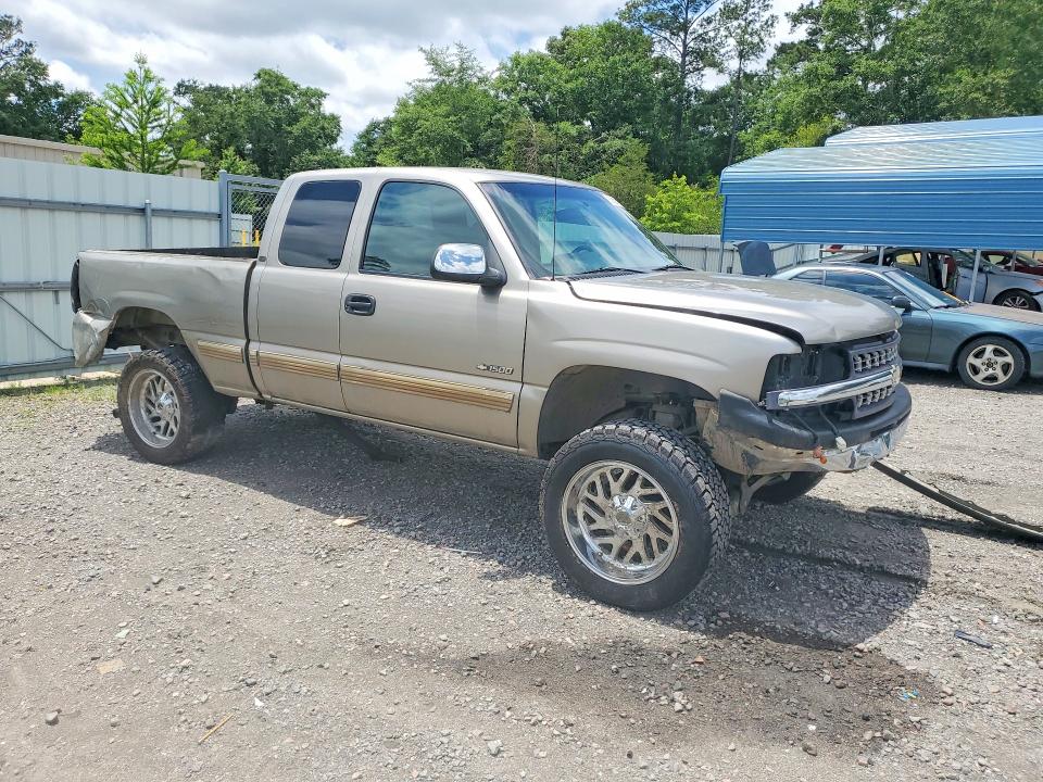 Продажа на аукционе авто 2001 Chevrolet Silverado, vin: 2GCEC19V211270547, номер лота: 55392876