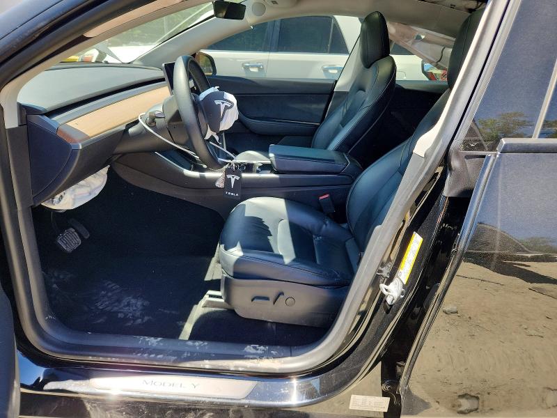 55946656 :رقم المزاد ، 5YJYGDEE5LF043054 vin ، 2020 Tesla Model Y مزاد بيع