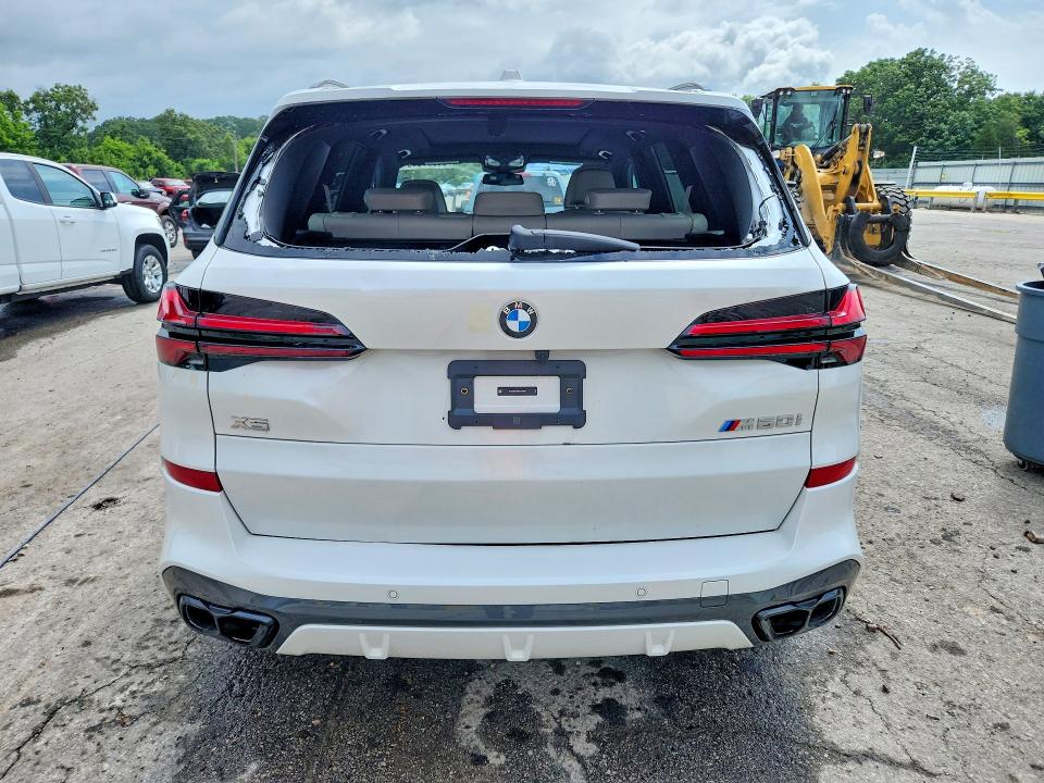 56807086 :رقم المزاد ، 5UX33EU08T9342466 vin ، 2026 Bmw X5 مزاد بيع