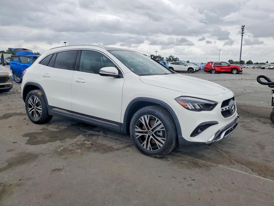 56113546 :رقم المزاد ، W1N4N4HB1TJ777181 vin ، 2026 Mercedes-benz Gla مزاد بيع