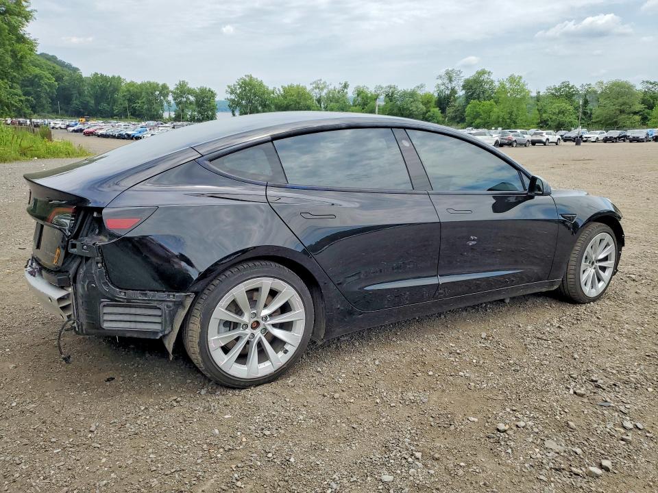 85631155 :رقم المزاد ، 5YJ3E1EB0MF916439 vin ، 2021 Tesla Model 3 مزاد بيع