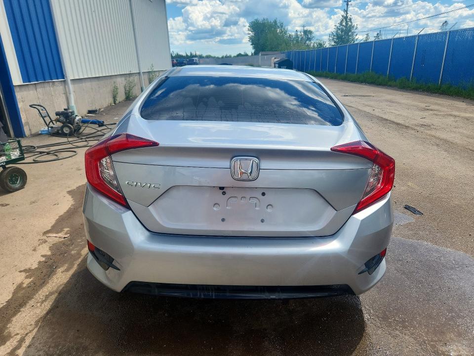 57873476 :رقم المزاد ، 2HGFC2F8XJH039364 vin ، 2018 Honda Civic مزاد بيع