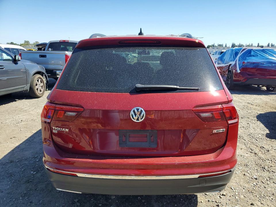 Продажа на аукционе авто 2021 Volkswagen Tiguan, vin: 3VV2B7AX6MM091061, номер лота: 55822686