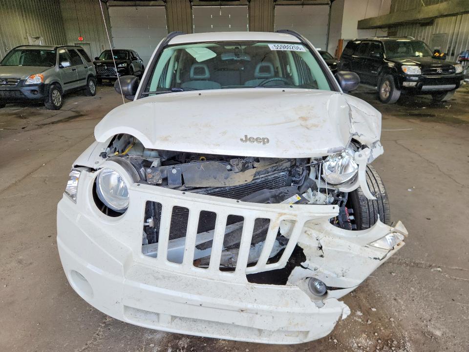 55980206 :رقم المزاد ، 1J8FF47W67D197553 vin ، 2007 Jeep Compass مزاد بيع