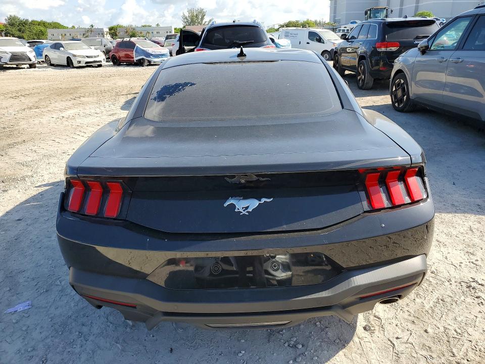 57675126 :رقم المزاد ، 1FA6P8TH9R5103140 vin ، 2024 Ford Mustang مزاد بيع