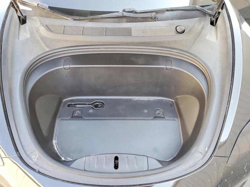 Продажа на аукционе авто 2019 Tesla Model 3, vin: 5YJ3E1EBXKF384243, номер лота: 59344276