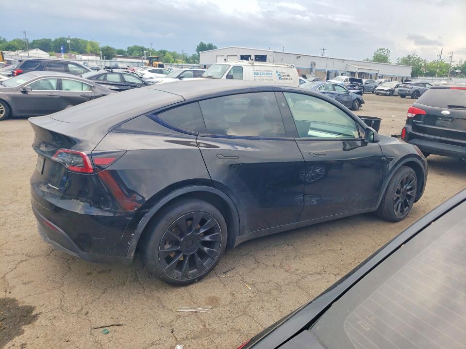 Продажа на аукционе авто 2023 Tesla Model Y, vin: 7SAYGAEE8PF834153, номер лота: 56151316