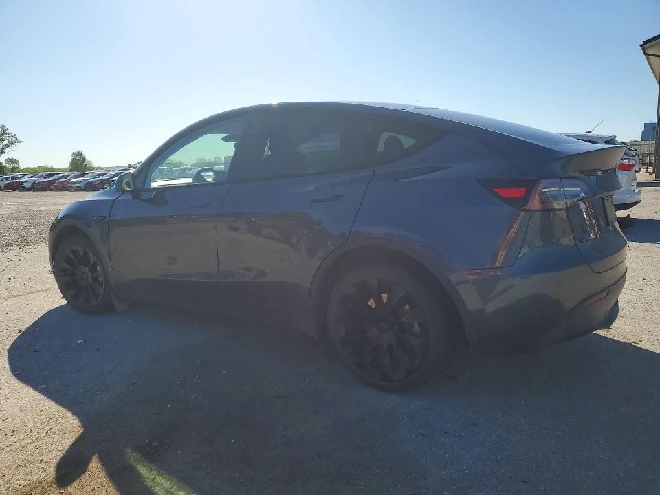 Продажа на аукционе авто 2023 Tesla Model Y, vin: 7SAYGDEE9PF877515, номер лота: 56489126