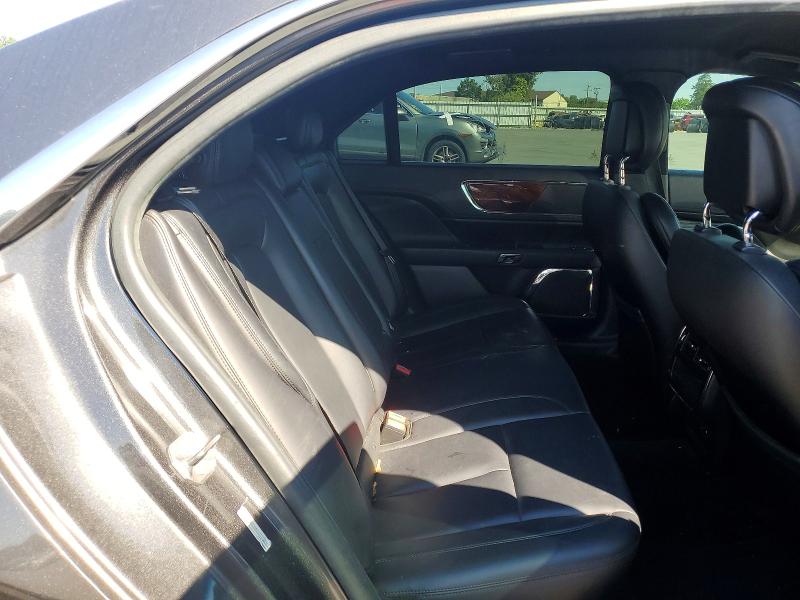 54766486 :رقم المزاد ، 1LN6L9PK8J5606059 vin ، 2018 Lincoln Continental مزاد بيع