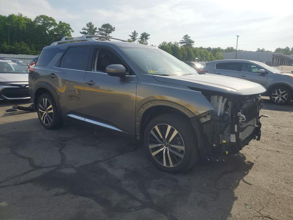 56796986 :رقم المزاد ، 5N1DR3DK6RC244487 vin ، 2024 Nissan Pathfinder مزاد بيع