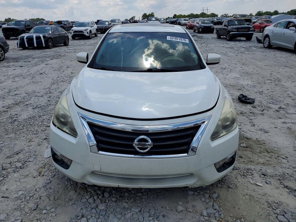 2014 Nissan Altima მანქანა იყიდება აუქციონზე, vin: 1N4AL3AP5EC157026, აუქციონის ნომერი: 52401976