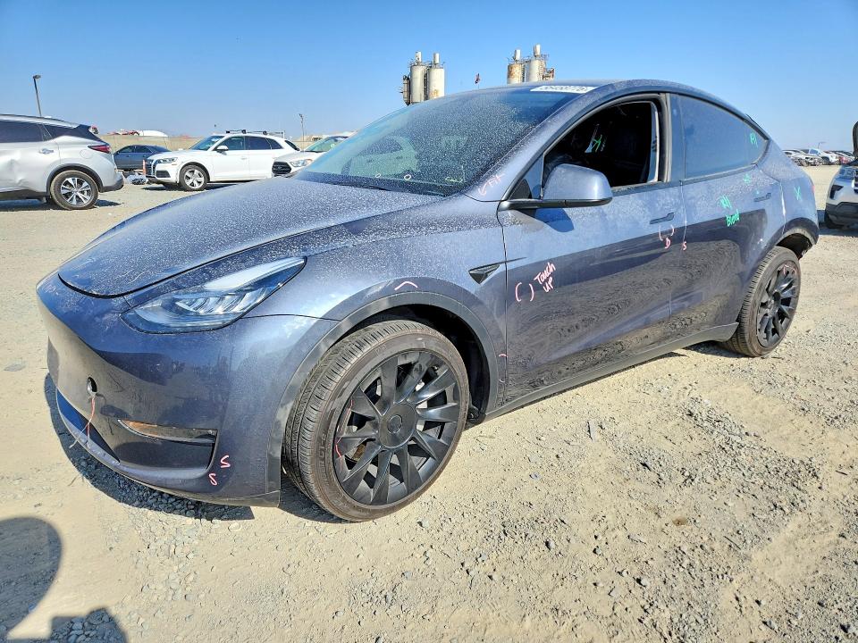 56458776 :رقم المزاد ، 7SAYGDEE5PA027538 vin ، 2023 Tesla Model Y مزاد بيع