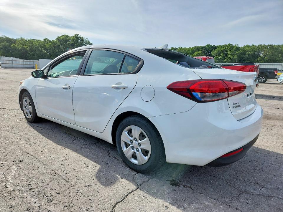 Продажа на аукционе авто 2018 Kia Forte, vin: 3KPFK4A79JE235657, номер лота: 55625306