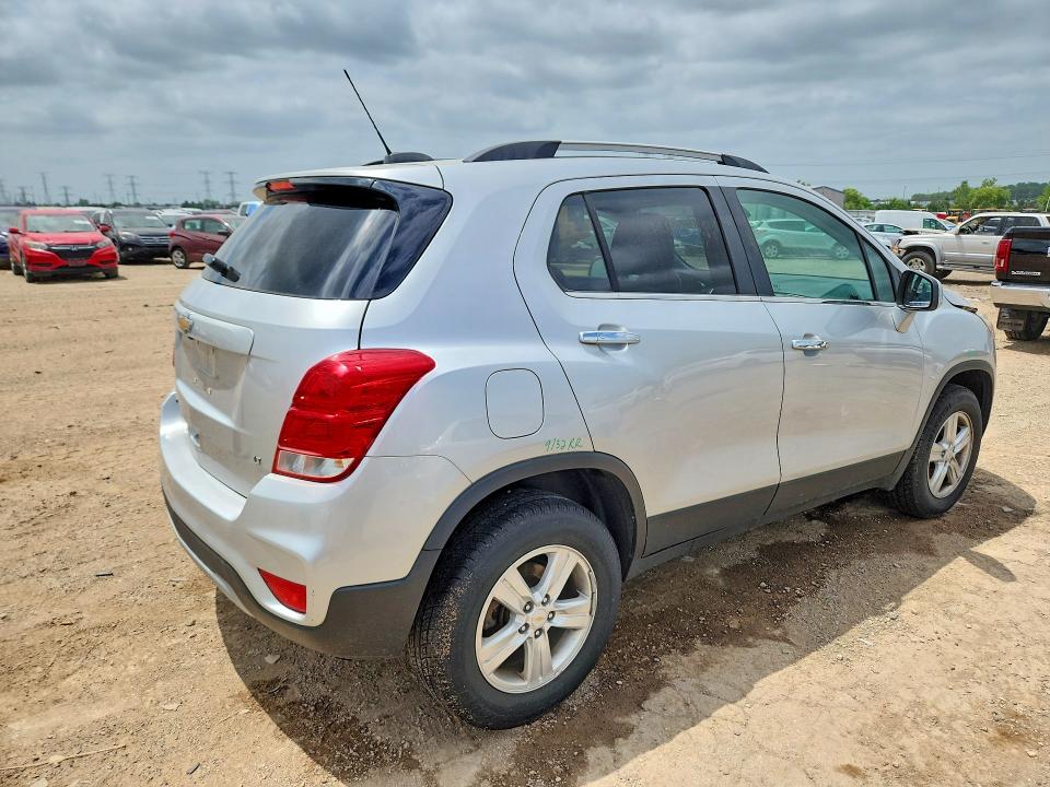 58411696 :رقم المزاد ، KL7CJPSB9JB580255 vin ، 2018 Chevrolet Trax مزاد بيع
