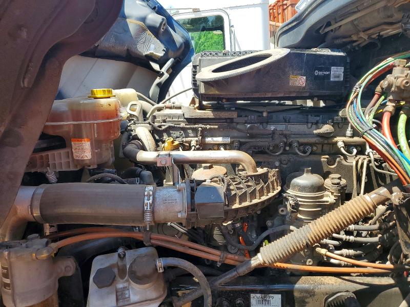 56459256 :رقم المزاد ، 3AKJHHDR8KSKM4899 vin ، 2019 Freightliner Cascadia 126 مزاد بيع