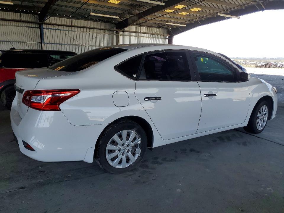 Auction sale of the 2017 Nissan Sentra, vin: 3N1AB7AP3HY225813, lot number: 55981856