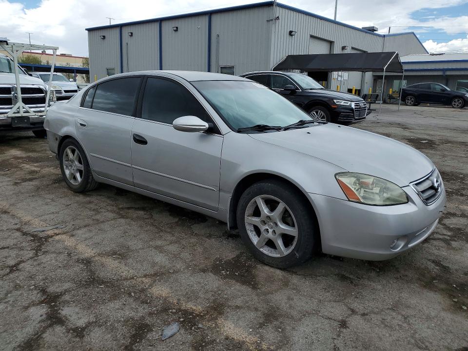 2004 Nissan Altima მანქანა იყიდება აუქციონზე, vin: 1N4BL11D14C143461, აუქციონის ნომერი: 58394536