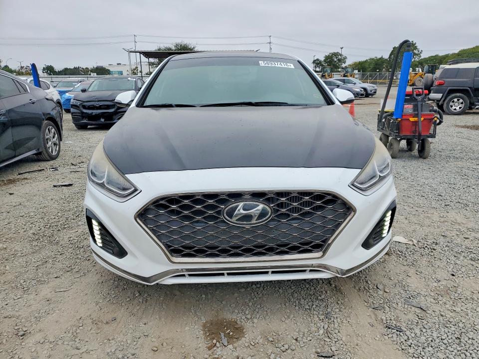 58937416 :رقم المزاد ، 5NPE34ABXJH694401 vin ، 2018 Hyundai Sonata مزاد بيع