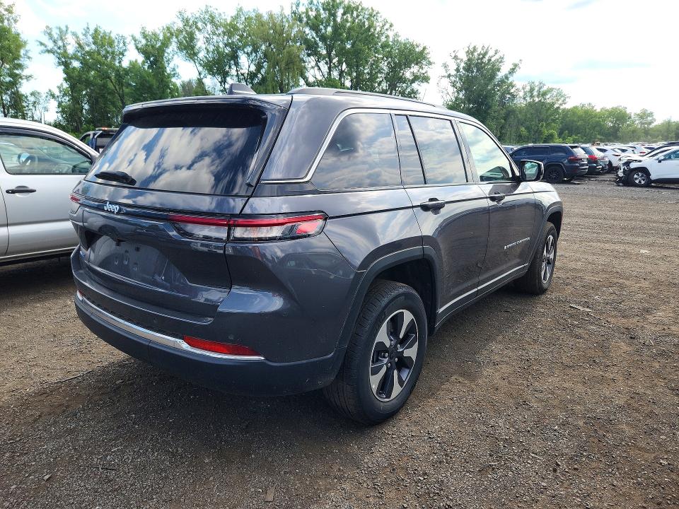 58325626 :رقم المزاد ، 1C4RJYB66R8519055 vin ، 2024 Jeep Grand Cherokee مزاد بيع
