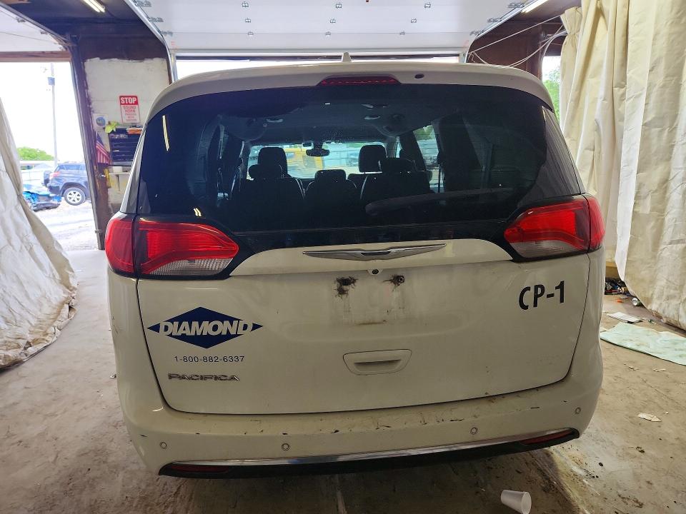 Продажа на аукционе авто 2017 Chrysler Pacifica, vin: 2C4RC1BG6HR820499, номер лота: 55683906