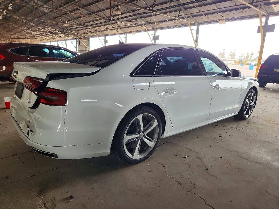 Продаж на аукціоні авто 2018 Audi A8, vin: WAU43AFD8JN000483, номер лоту: 57867426