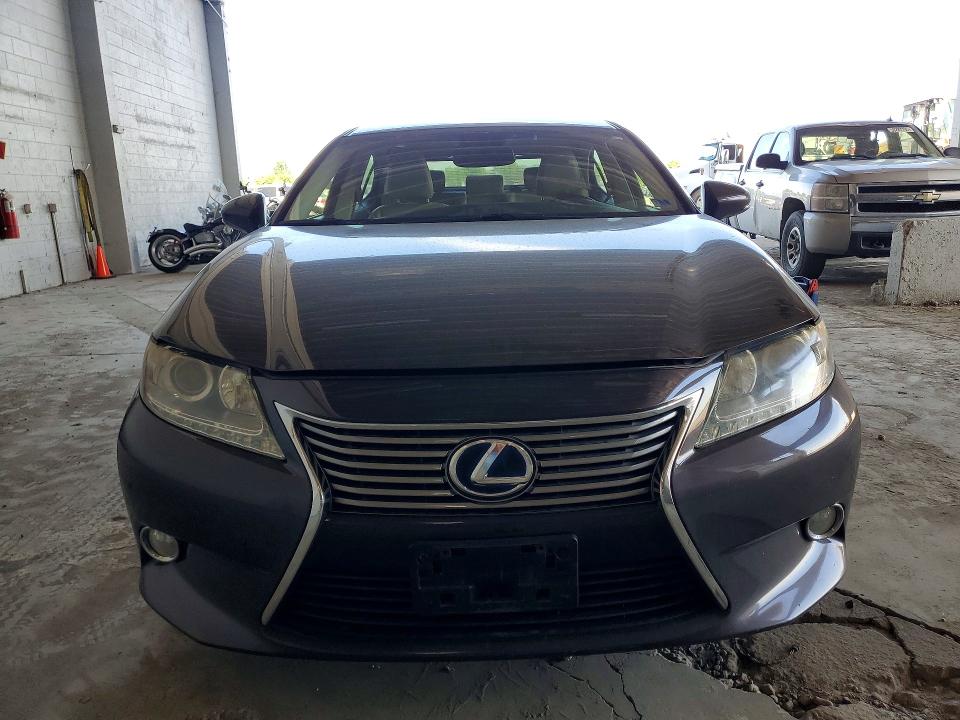 Продажа на аукционе авто 2013 Lexus Es, vin: JTHBW1GG2D2005919, номер лота: 55341786