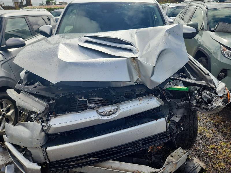 59317796 :رقم المزاد ، JTESU5JR2N5973846 vin ، 2022 Toyota 4runner مزاد بيع
